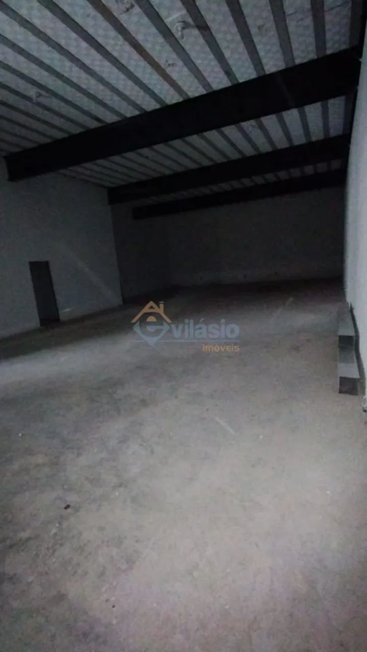 GALPÃO 180M² PRÓXIMO A AV WALDOMIRO LOBO - Foto 2