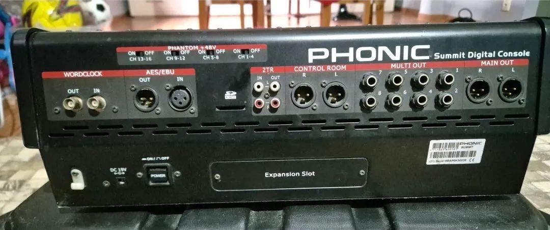 Mesa digital phonic summit  - Foto 2