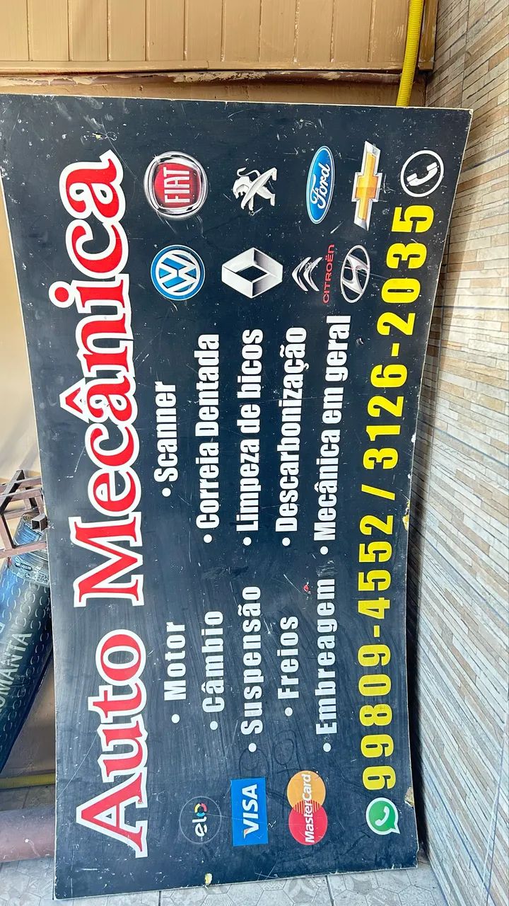 Placa Divulgação com luz e poste 