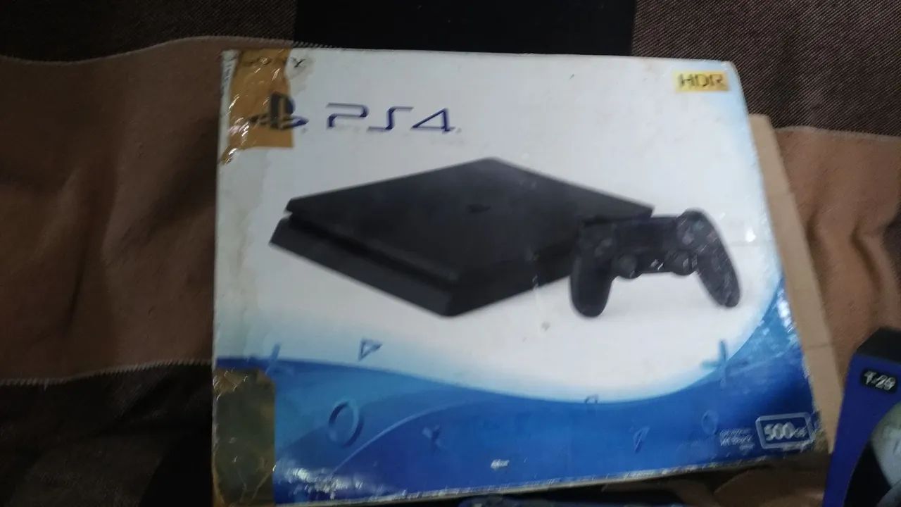 Ps4 Slim 500GB e dois controles  - Foto 4