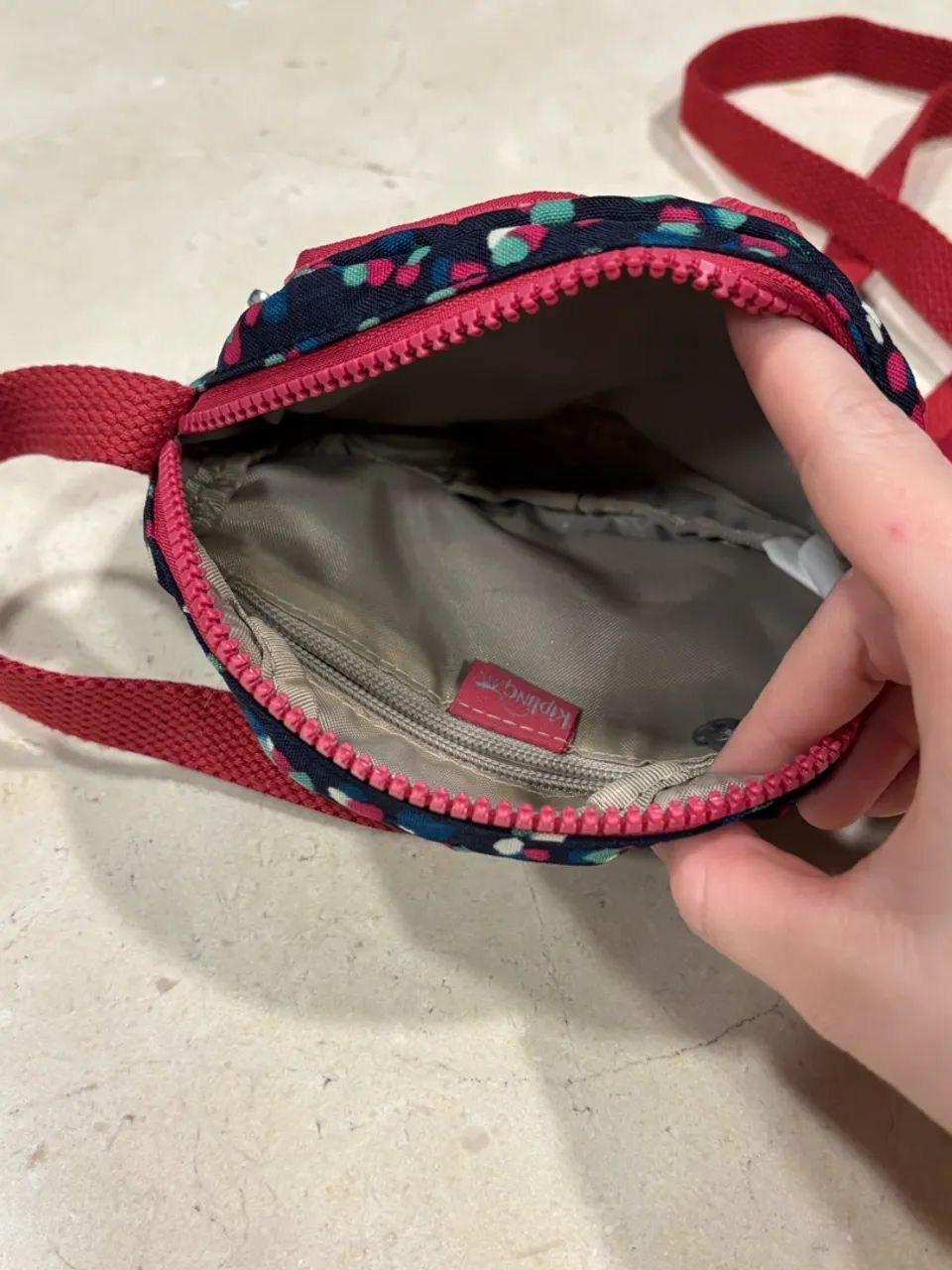 Bolsa Kipling transversal pequena - Foto 4