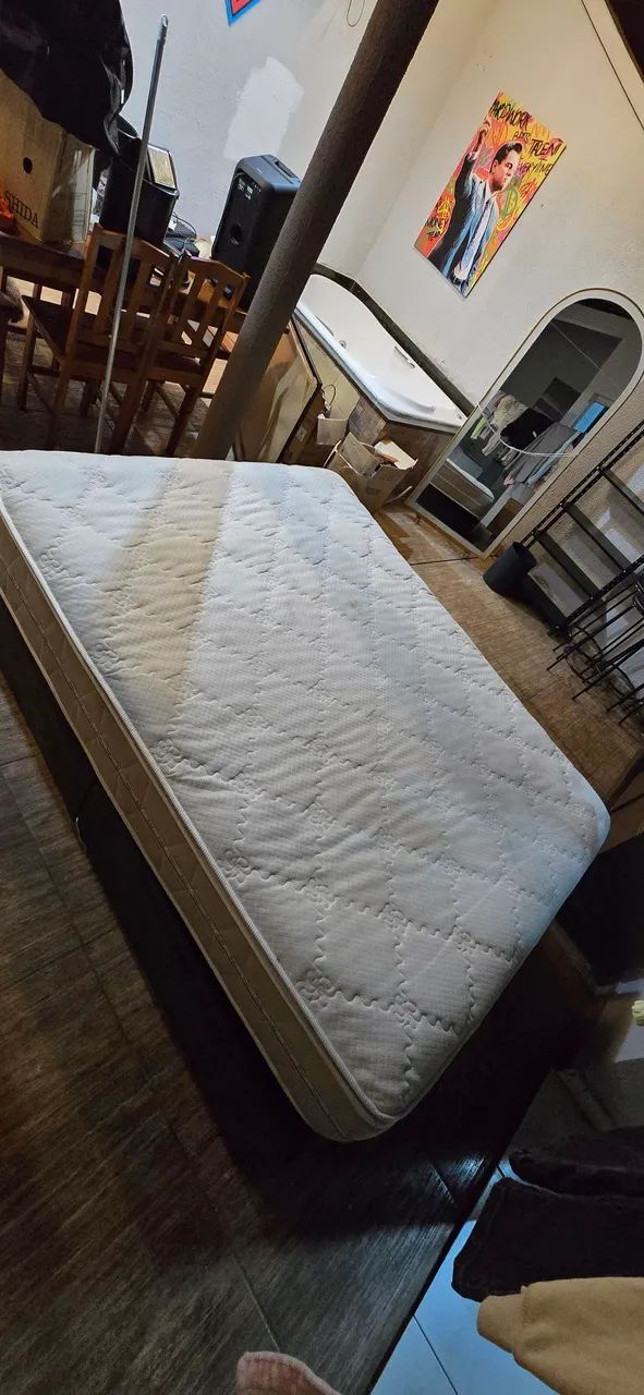 King-size double bed in excellent condition65204503072387121
