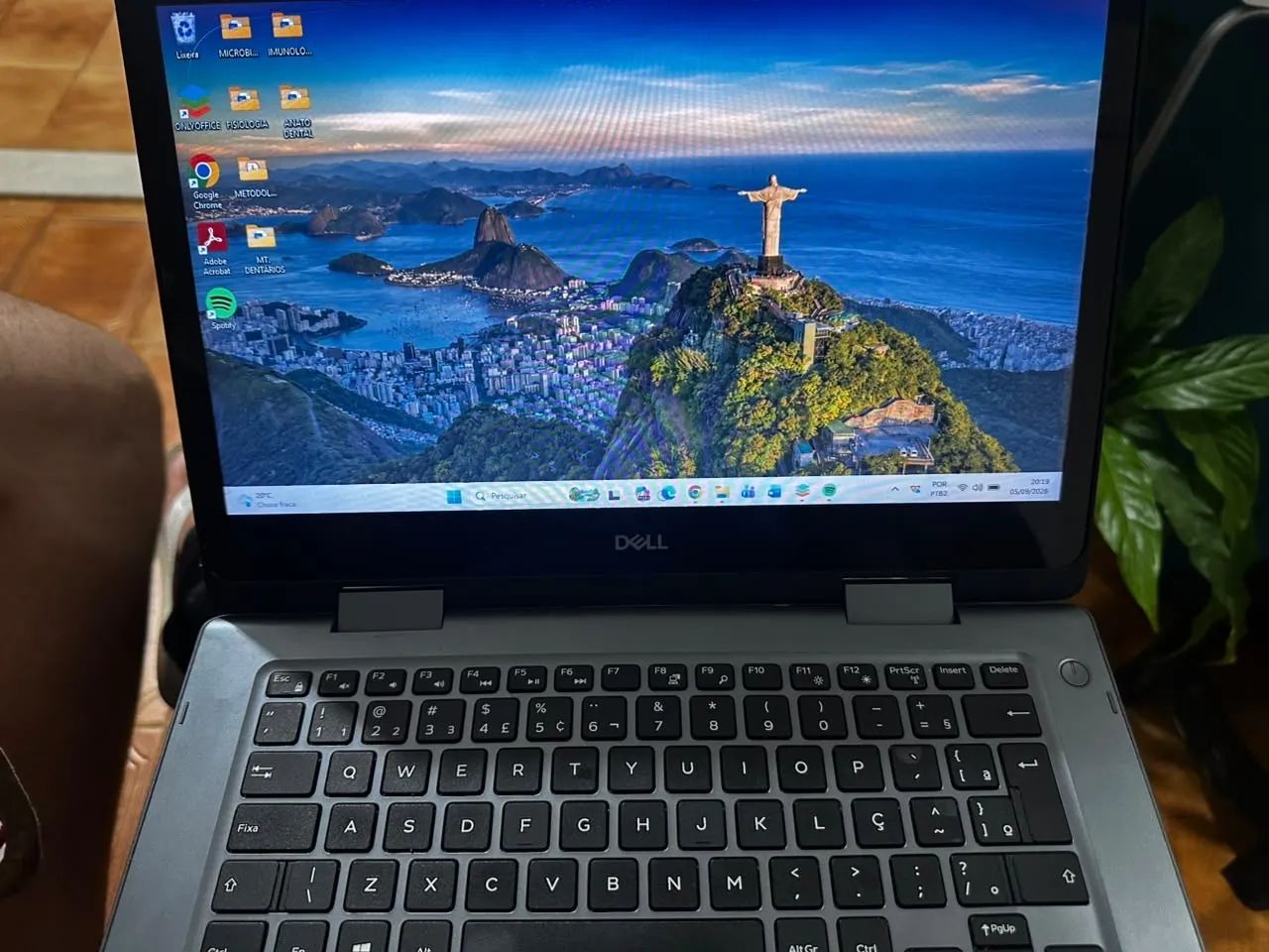 Notebook Dell inspirion 14 ( vira tablet ) 