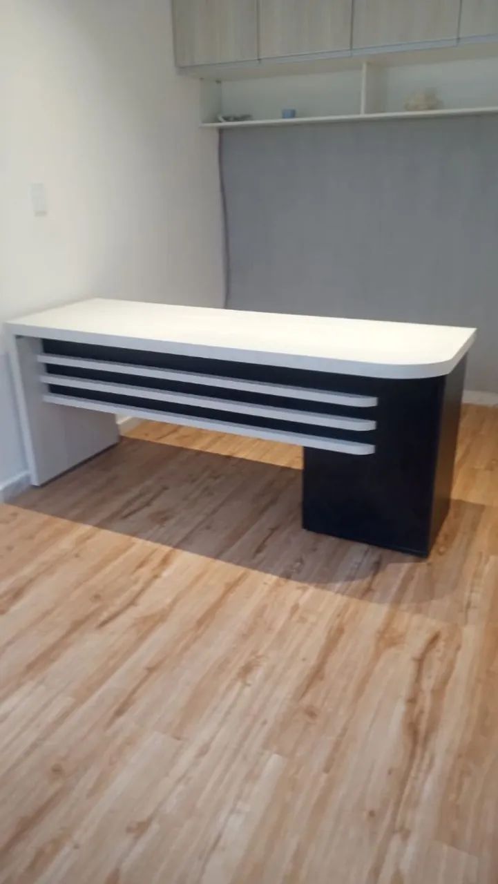 Mesa de escritório 