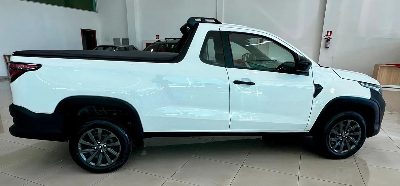 Fiat Strada Endurance 1.4 Flex 8V CS Plus 2023 - Foto 4