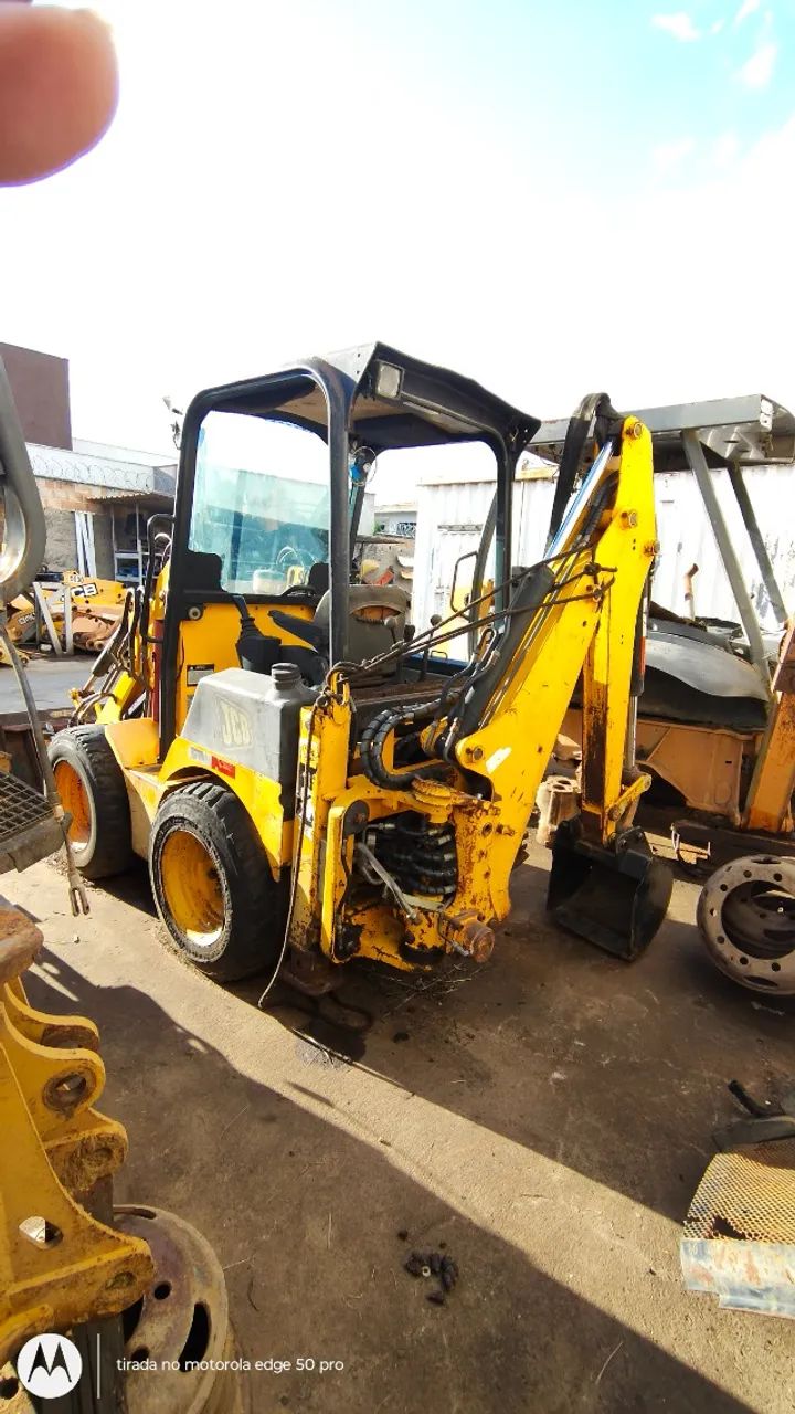 Acabou de chegar Miniretroescavadeira JCB 1CX para retirada de PEÇAS - Foto 3