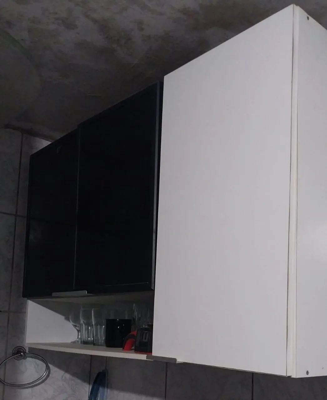 Armário pequeno 2 portas