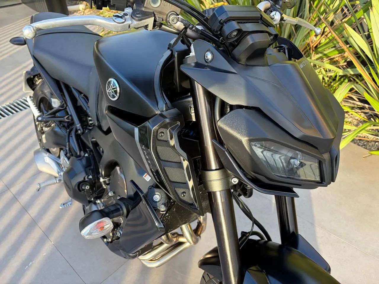 YAMAHA MT09 2025 IMPECÁVEL  - Foto 4