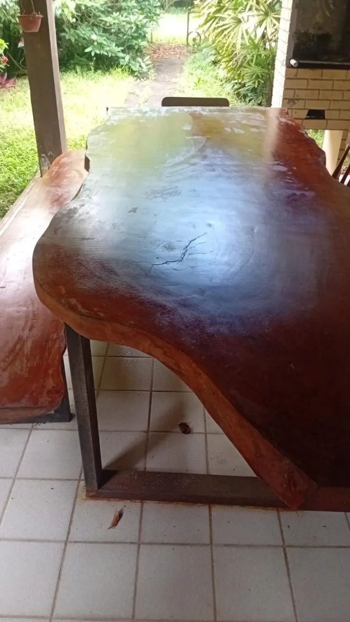 Mesa madeira rústica com banco.  - Foto 2