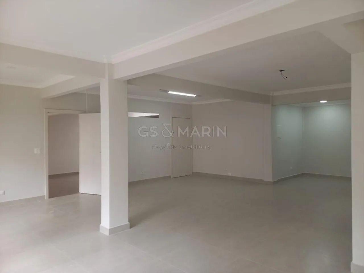 Sala para alugar no Edifício Ondina, no Centro de Londrina - Foto 5