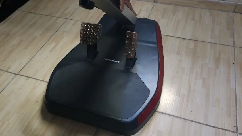 Simulador cockpit Ferrari F430 Thrustmaster - Foto 5