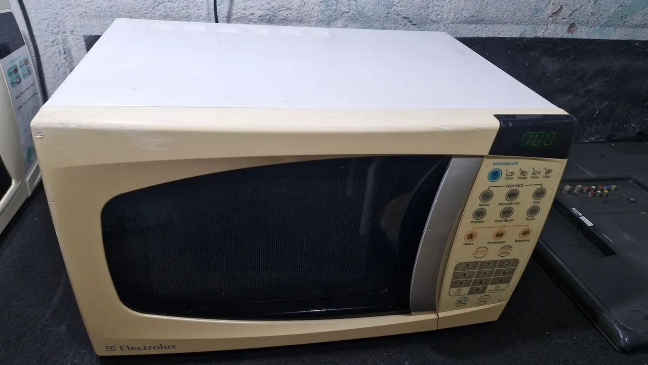 Microondas Electrolux 20 litros - Foto 2