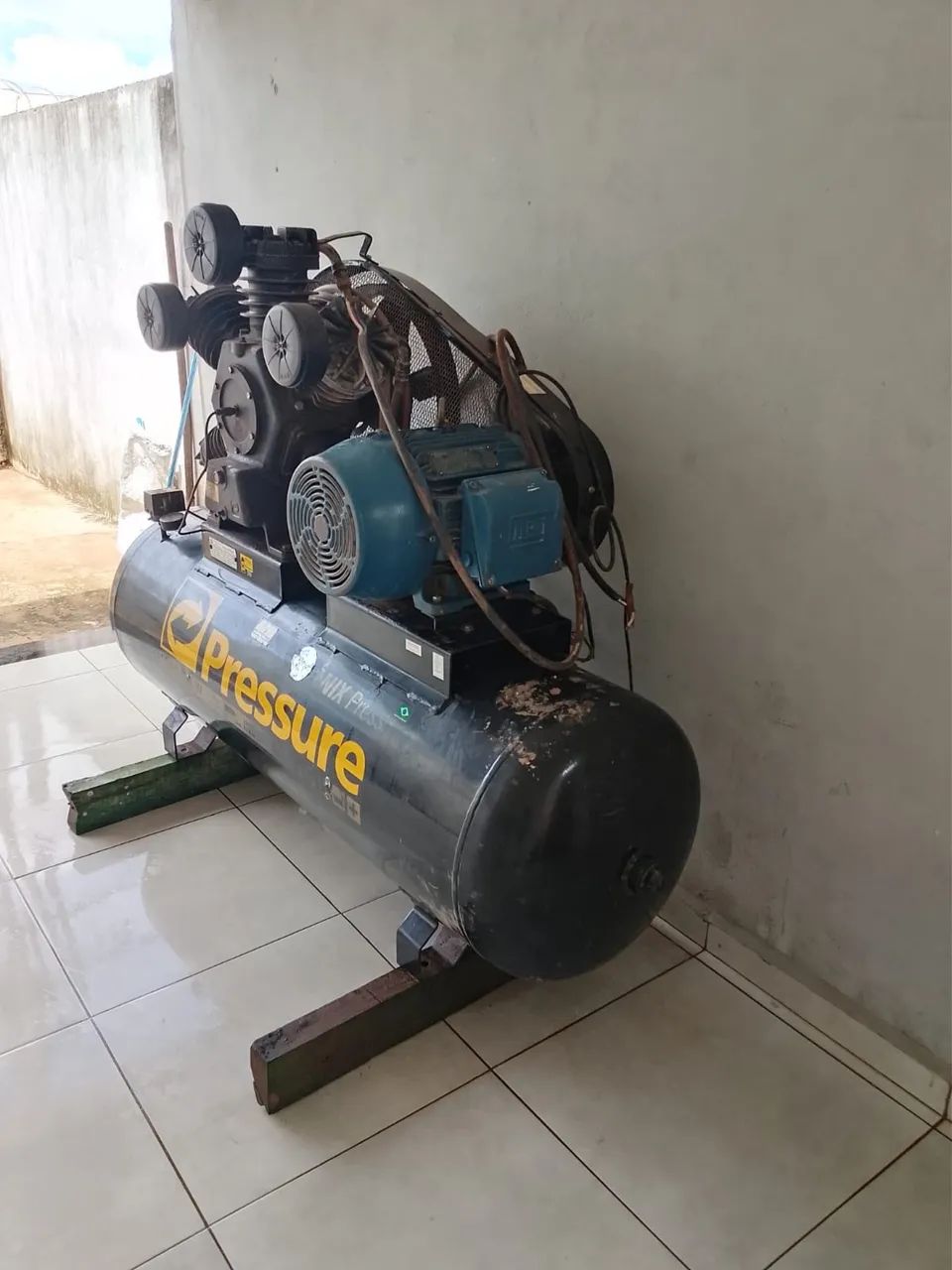Compressor de ar 60 pés  - Foto 2