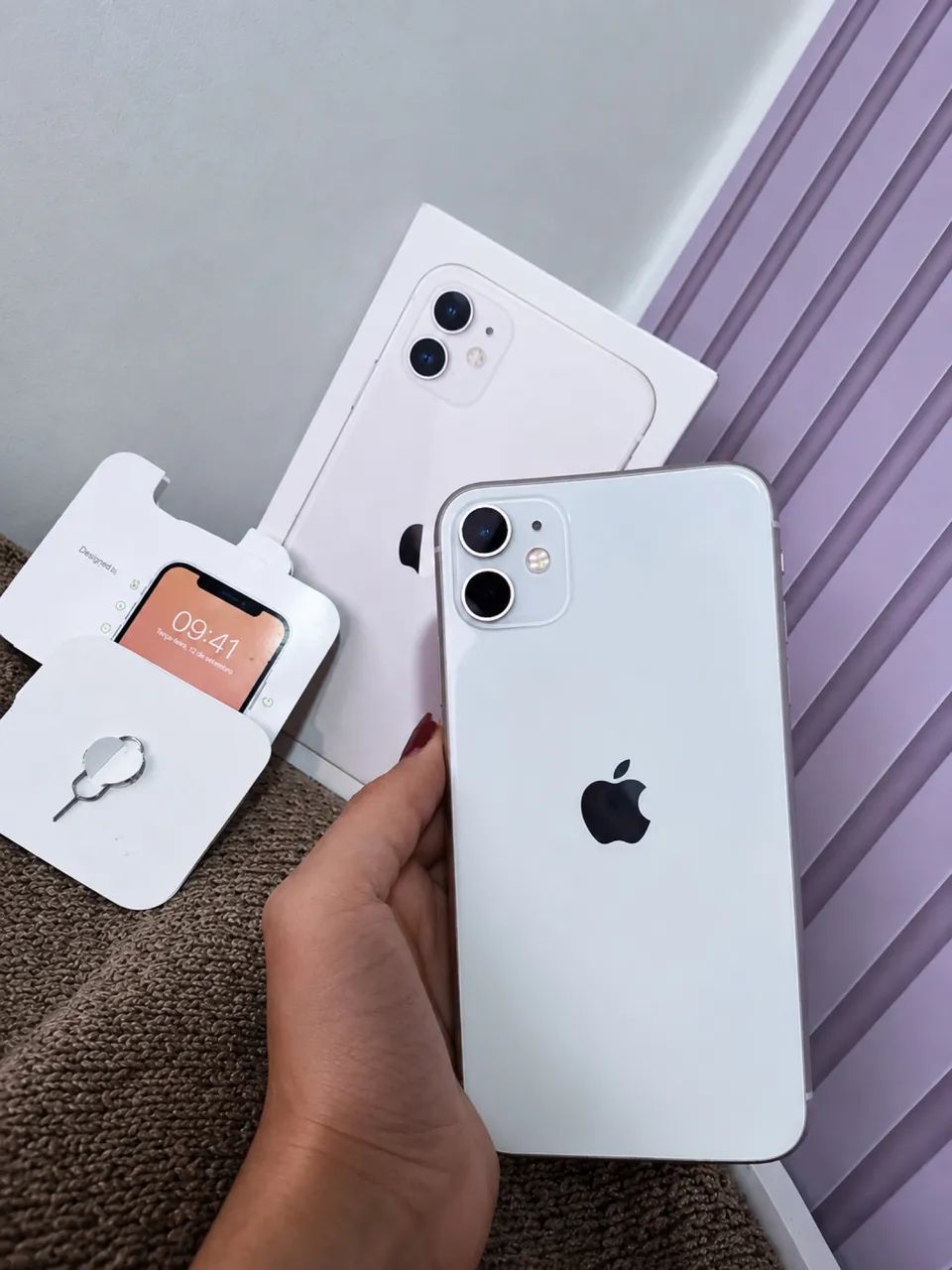 iPhone 11/ pra vender logo 