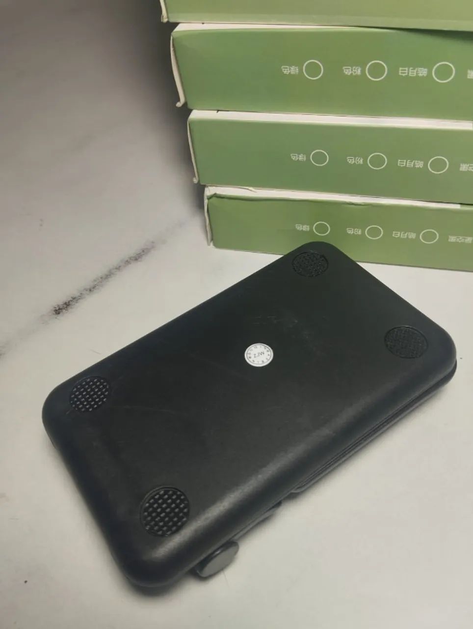 Suporte de mesa para celular e tablet ajustável e dobrável - Foto 3
