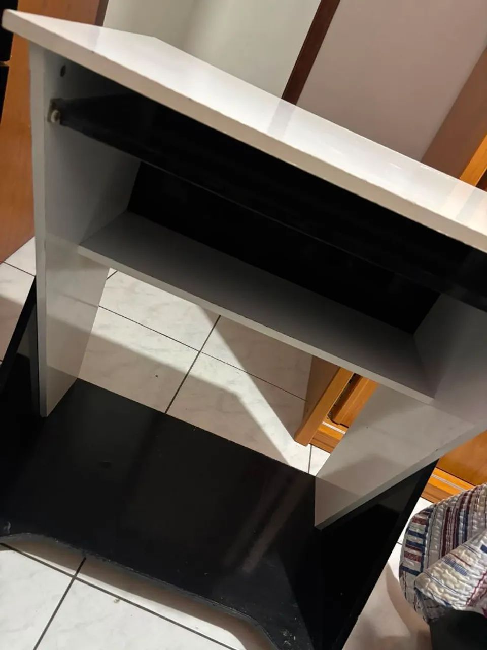 Escrivaninha / Mesa para Computador - Foto 3