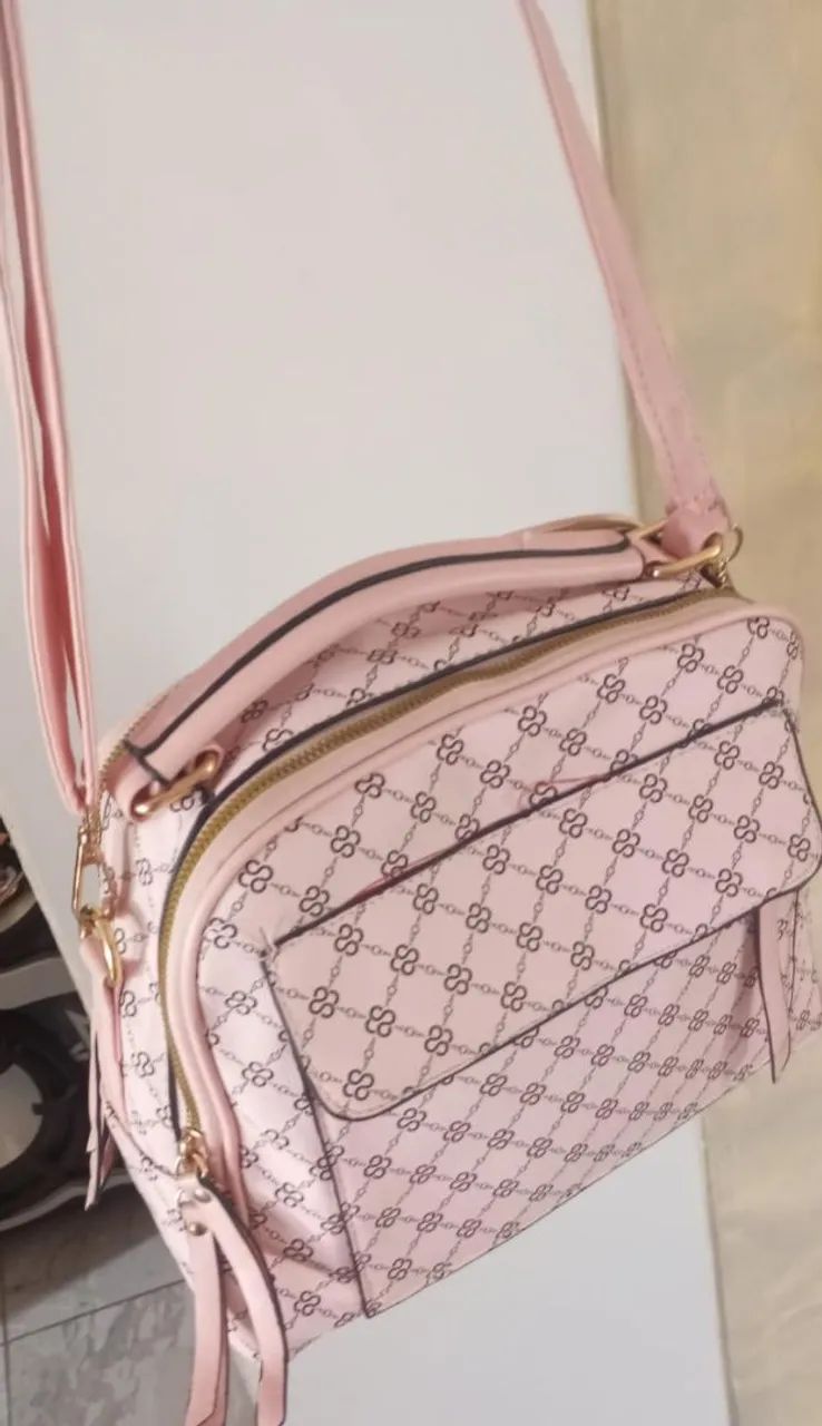 Vendo bolsas com alça transversal tamanho médio  - Foto 5