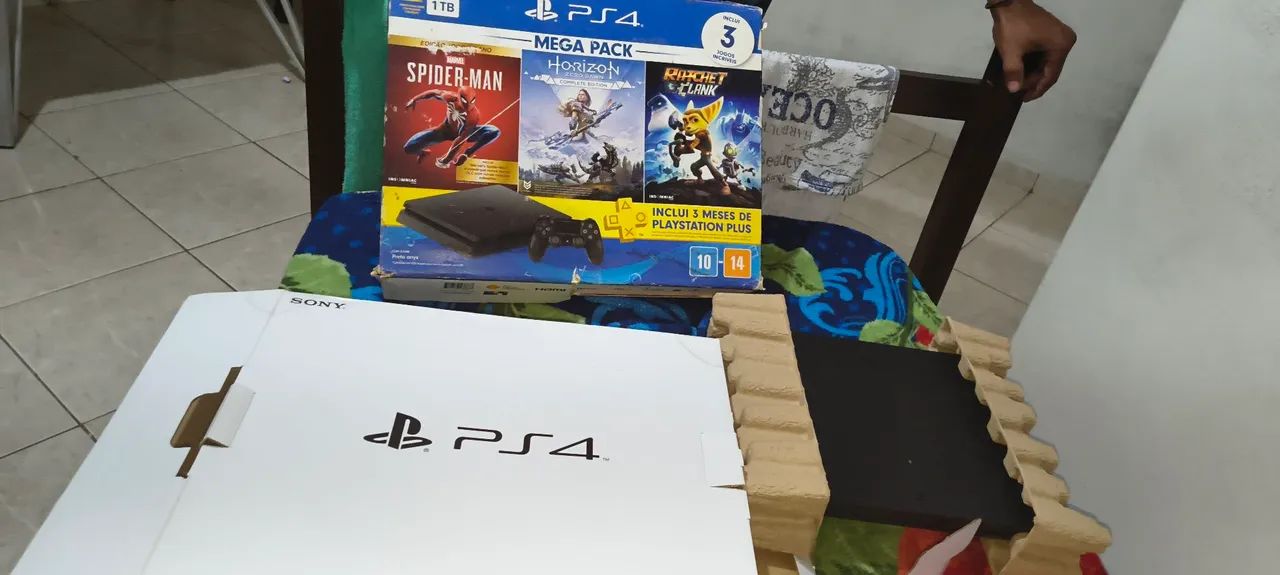 Play station 4 slim 1 tera