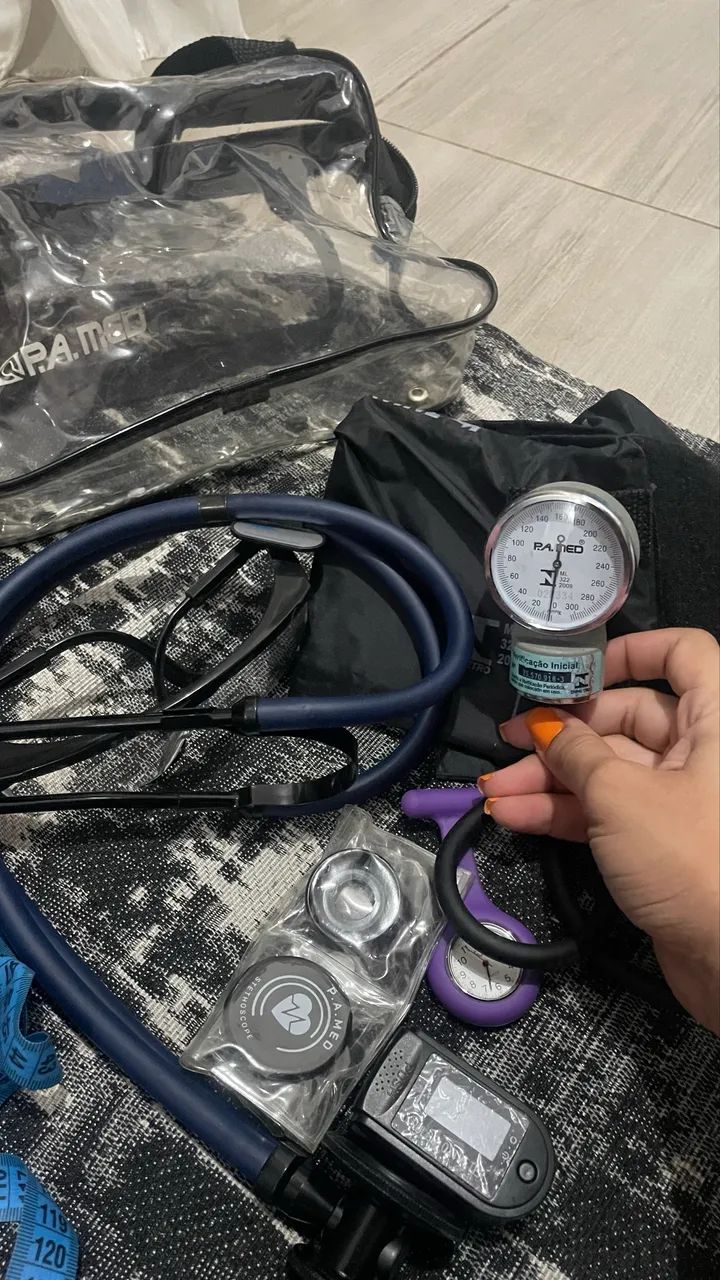 vendo kit estágio area da saúde e etc - Foto 3