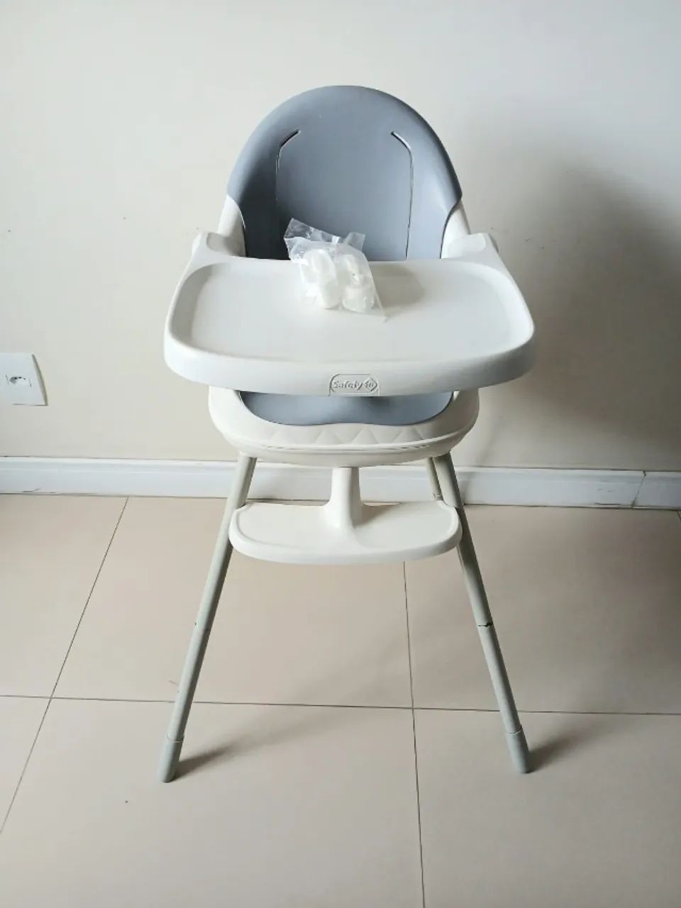 Cadeira de Alimentação Safety 1st Branca e Cinza  - Foto 3