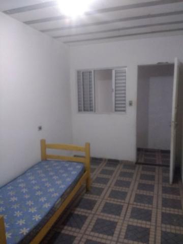 Quarto em Barueri, próximo à Petrobras