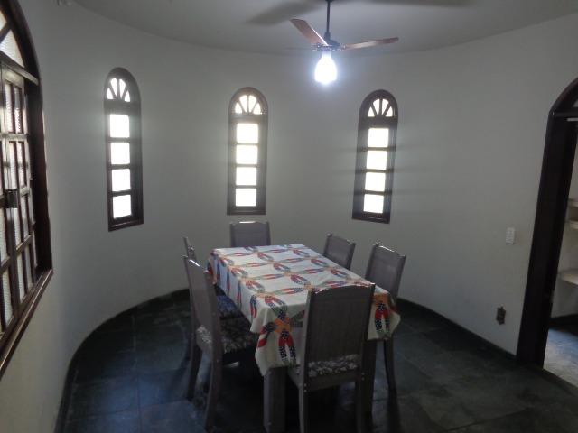 Casa c/ 5 quartos sendo 2 suítes , Churrasqueira e 3 vagas de garagem - Foto 3