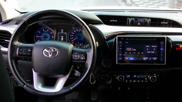 Hilux srv aut DIESEL 2018 zerada !!! - Foto 4