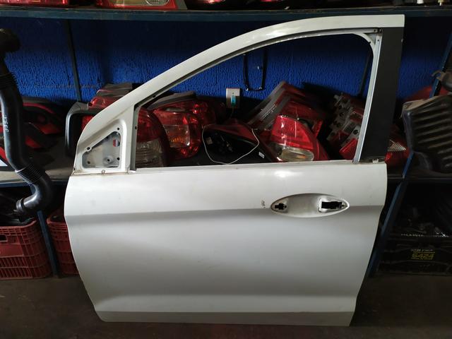 Porta dianteira esquerda Ford Ka NOVO