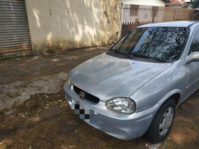 Corsa Classic 1.0 - Foto 2
