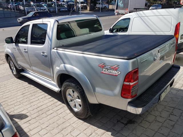 Hilux CD SRV D4-D 4x4 3.0 TDI Diesel Aut - Foto 4