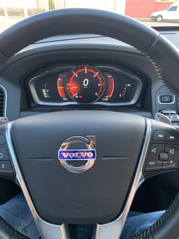 Volvo XC60 Kinetic - Diesel - Foto 10