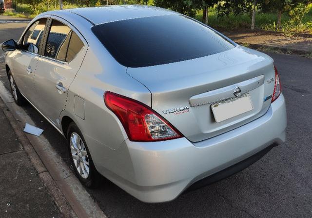 Nissan Versa SV - CVT 1.6 16v - Foto 8