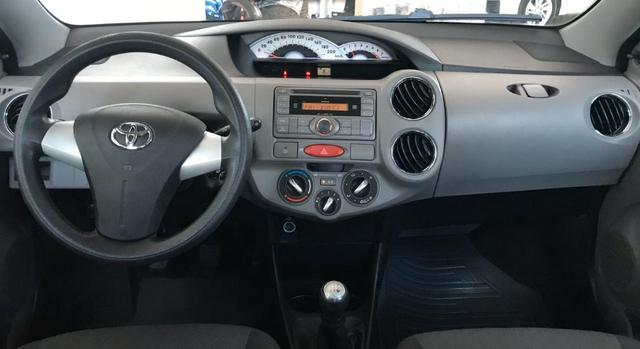Etios Hatch XLS 1.5 46mil KM Super Conservado - Foto 4