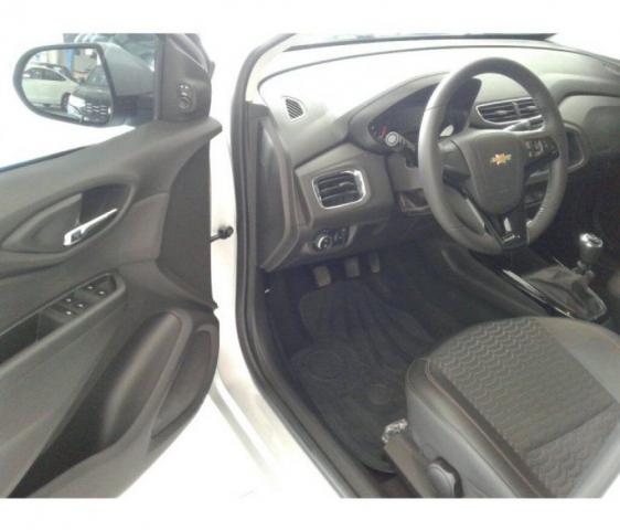 CHEVROLET ONIX LTZ 1.4 8V MT6 ECO FLEX Prata 2017/2018 - Foto 5