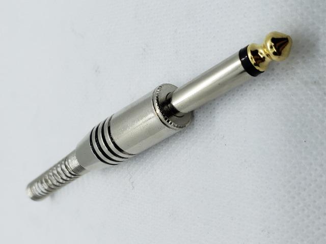 Plug P10 mono c/ mola pro225