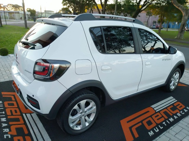 Sandero Stepway Dynamique 1.6 Flex - 2020 - Foto 2