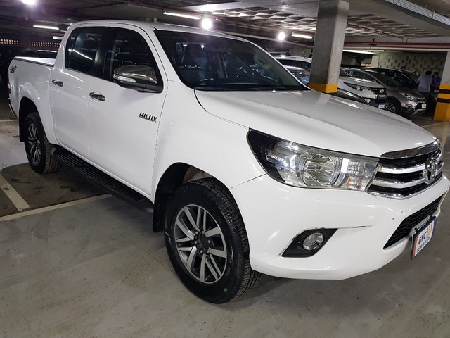 TOYOTA HILUX 2.8 SRV 4X4 CD 16V DIESEL 4P AUTOMATICO