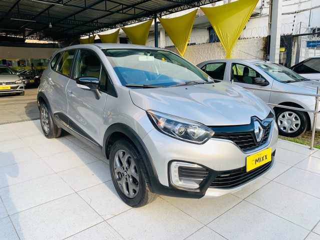 CAPTUR ZEN 2019  EXTREMAMENTE NOVA  
