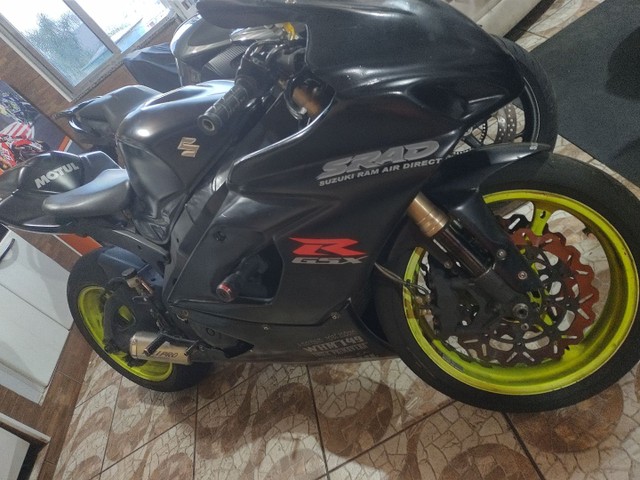 VENDO SRAD 1000CC ANO 2007 DE PISTA