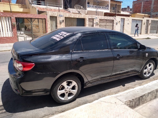 VENDO COROLLA