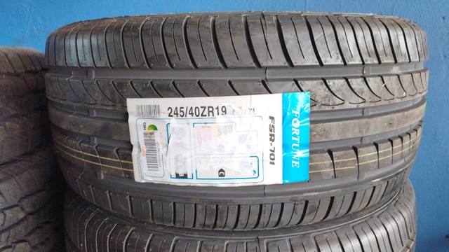 (2undisp) Kit 2 Pneus aro 19 medida 245/40r19  Fortune - Foto 3
