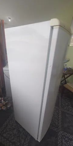 freezer vertical Consul 260 litros 110V super conservado