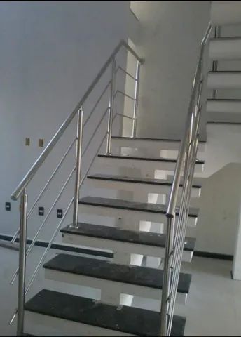 Guarda corpo e corrimão em aço inox. Watsapp *