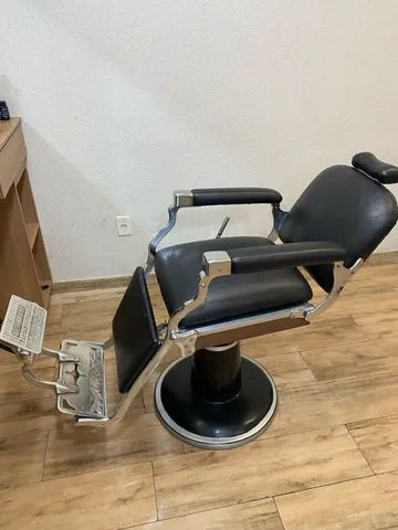 Cadeira De Barbeiro Ferrante Antiga