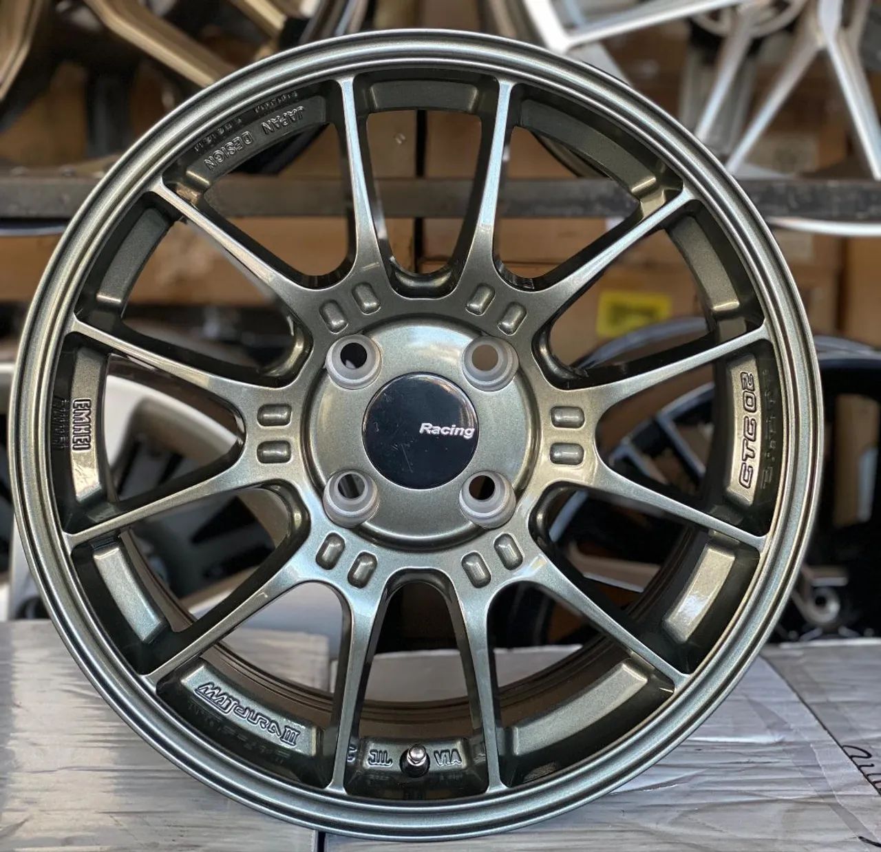 ENKEI　Racing 15インチ　15×7JJ 35 Roda Aro 15 enkei importada 4x100 - Peças para carros, vans e