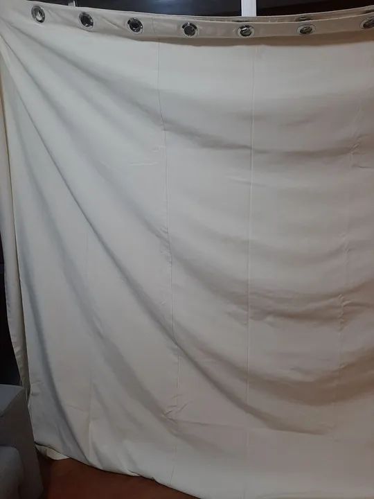 Cortina com ilhós - Foto 2