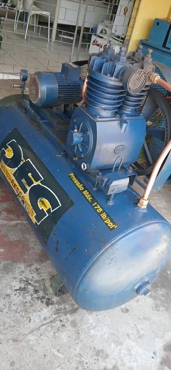 Compressor 175lb - 250 litros trifásico  - Foto 4