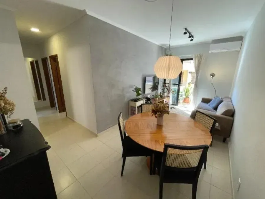 Apto com varanda no Jd Paulista | Só aqui na Imobiliária Rosa e Rangel