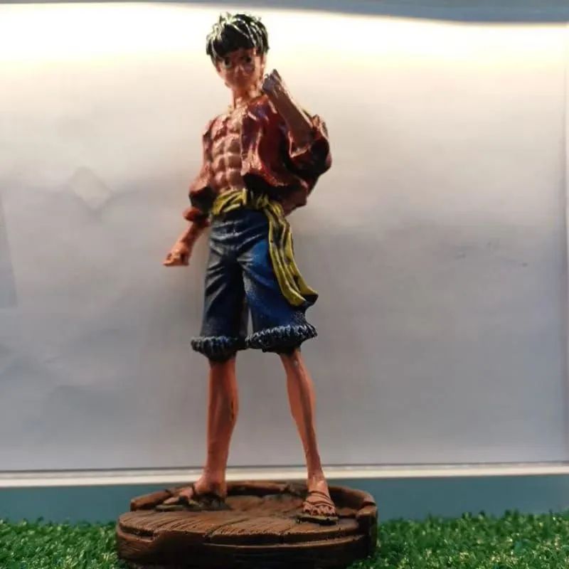 Boneco de Ação do Luffy do One Piece Chapéu de Palhaço Estátua 20cm  - Foto 3
