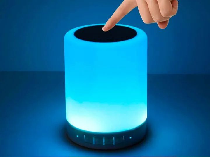 Caixa de Som Bluetooth com Luz LED Abajour Luminária 